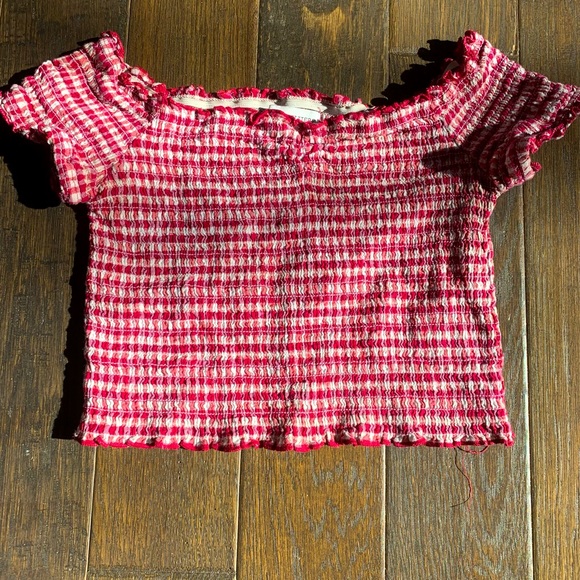 XS Urban Outfitters Gingham Off the Shoulder Crop Top Red - Picture 1 of 1